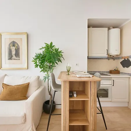 Apartment Loureiro Studio, Alfama By Msapartments *