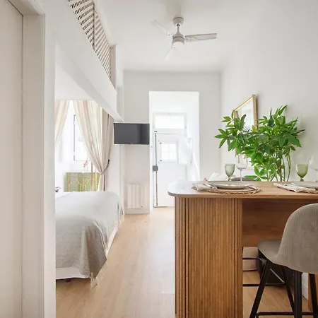 아파트 Loureiro Studio, Alfama By Msapartments *